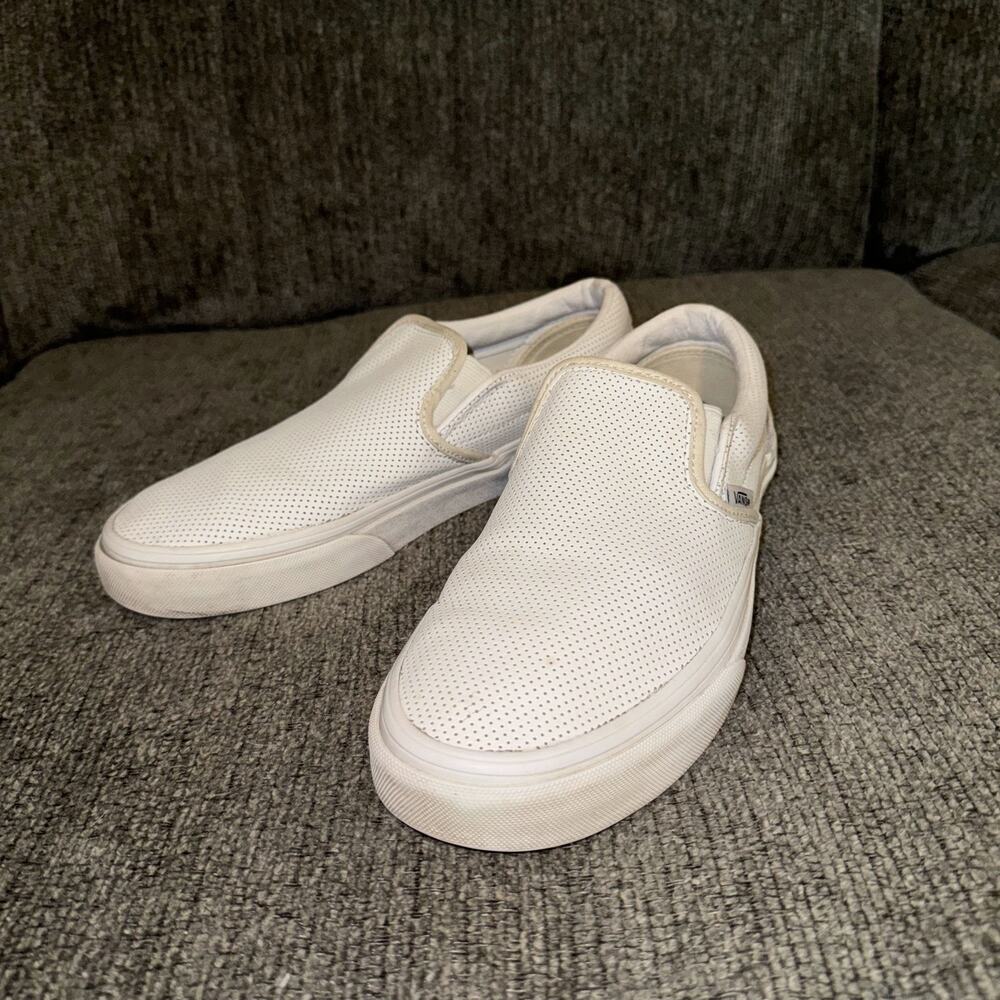 Vans Sneakers M7/W8.5 True White Classic Slip-On Skateboard Shoes Casual 507452